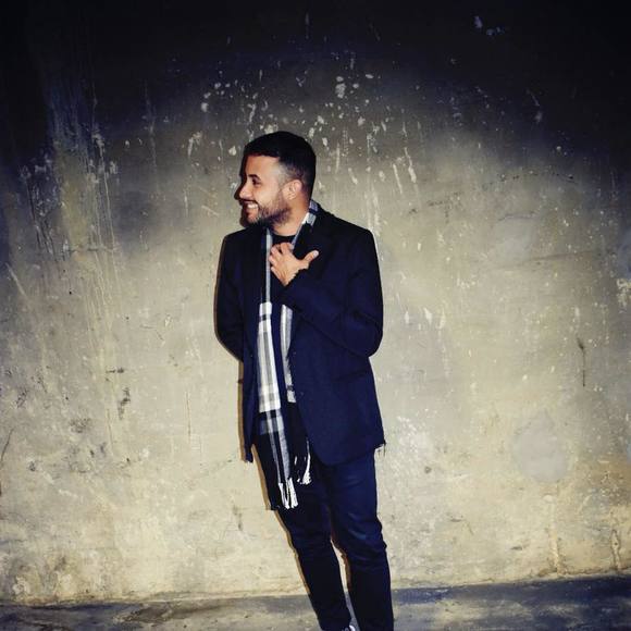 Meet your Posher, Edwardo - Picture 1 of 1